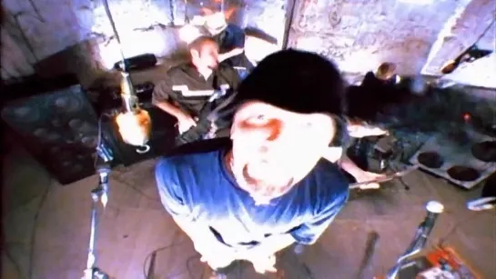 Limp Bizkit – Counterfeit (1997)