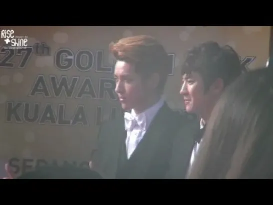 [FANCAM] 130115 Chanyeol & Kris @ The 27th Golden Disk Awards - Red Carpet