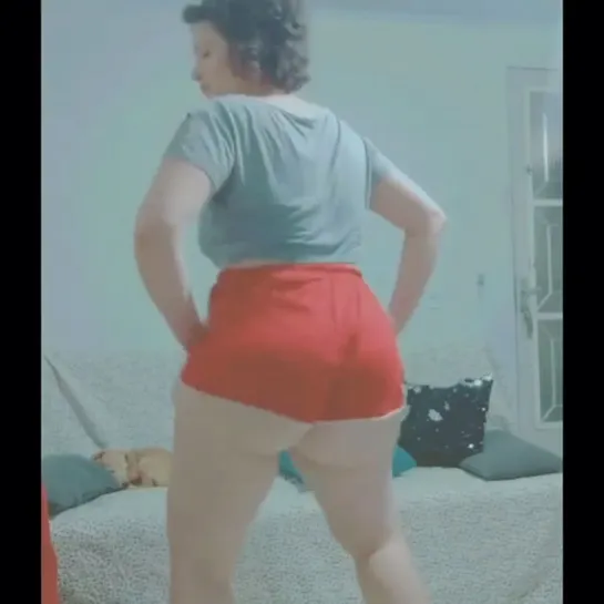 Big ass twerk