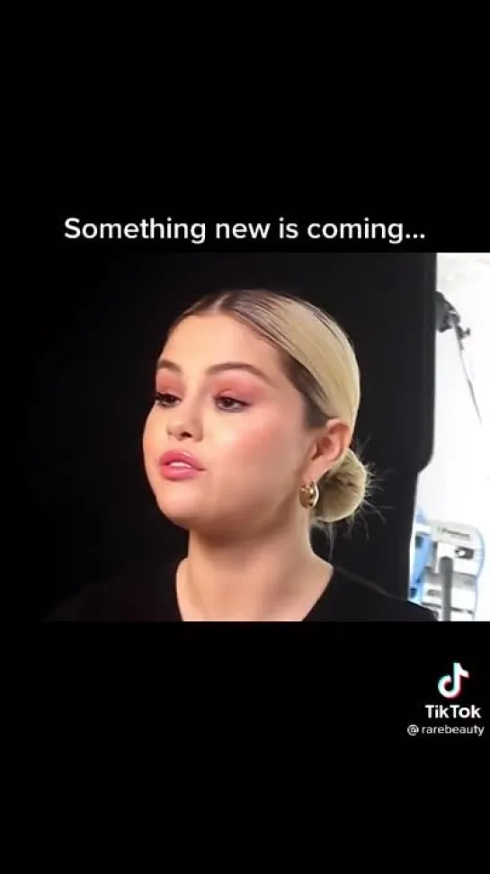 2021: Публикация Rare Beauty в «Instagram Stories» (24 августа)