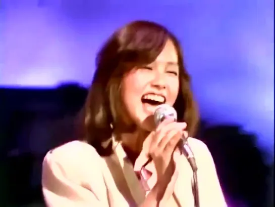 Miki Matsubara 松原みき 真夜中のドア Stay With Me.（1979年Live）