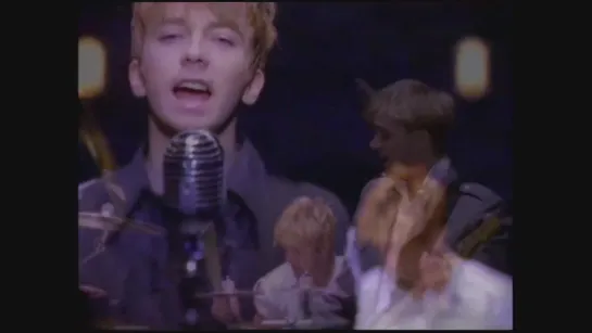 Mansun - Wide Open Space - Mtv USA version