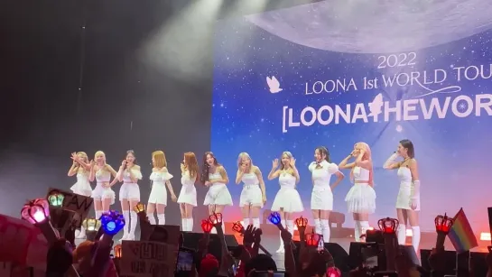 LOONA (이달의 소녀) - Opening Ment | 2022.08.01 Los Angeles, CA | 1st World Tour: LOONATHEWORLD | 4K