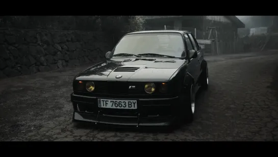 BMW e30 swap 325i with Bodykit