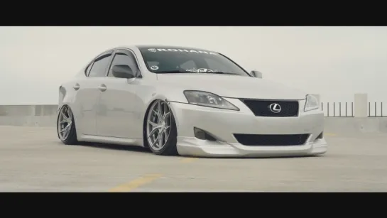 Lexus IS350