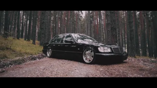 Mercedes-Benz W140