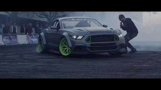 Vaughn Gittin Jr - RTR Mustang - Ford Raptor F150