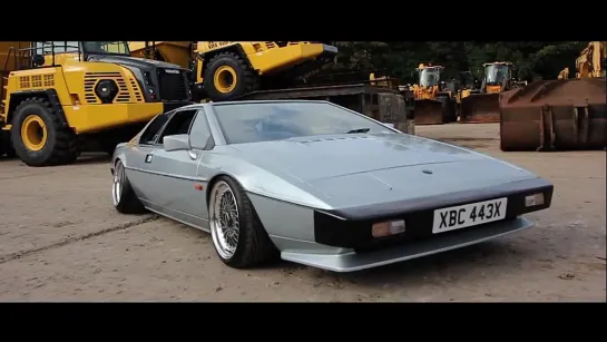 1981 Lotus Esprit on Air Ride