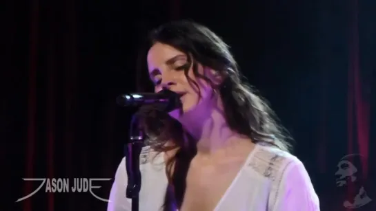 Lana Del Rey – Shades Of Cool (Live @ «SXSW»)