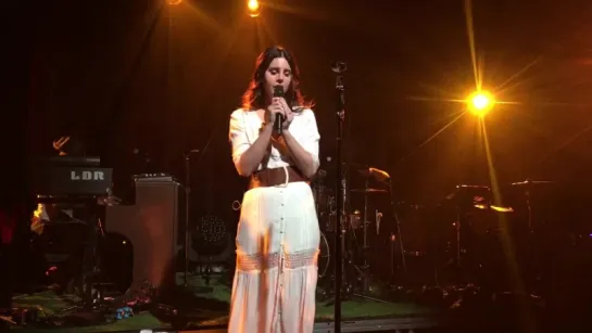 Lana Del Rey – Love (Live @ «SXSW»)