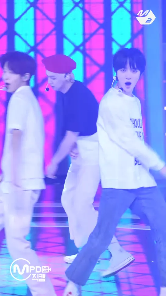 200518 [FANCAM] TXT ‘Drama’ ¦ TXT Comeback Show (YEONJUN FANCAM) @ M2