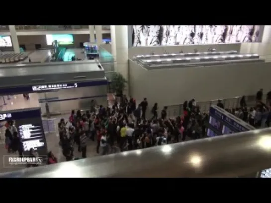 Shanghai Pudong Airport (141017)