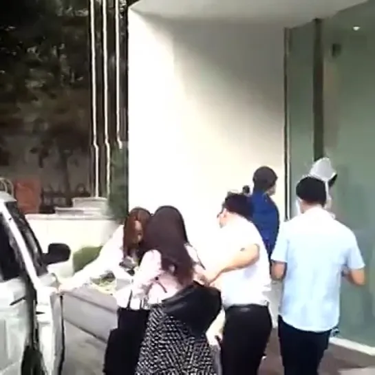 f(x) Entering SM Building (140627)