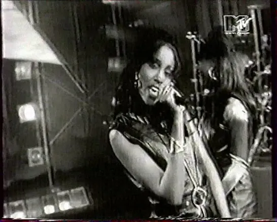 SWV"I'm So Into You"MTV