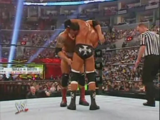 Batista vs Triple H [Wrestlemania 21]