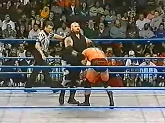 WCW Starrcade 2000 - Bam Bam Bigelow vs. Mike Awesome (Ambulance Match)