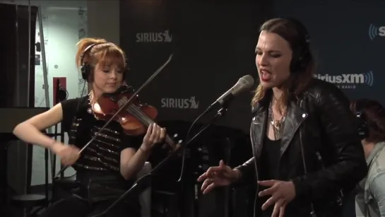 Lindsey Stirling-Lzzy Hale. Shatter Me(feat. Lzzy Hale)