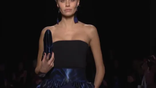 Giorgio Armani FW 19-20 Womens and Mens Fashion Show Video