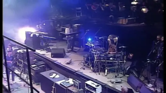 Pink Floyd - The Wall in Berlin (Live, 1990)