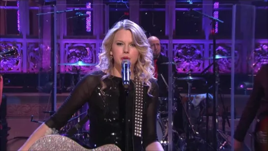 Taylor Swift - Love Story (Live at Saturday Night Live 2009)