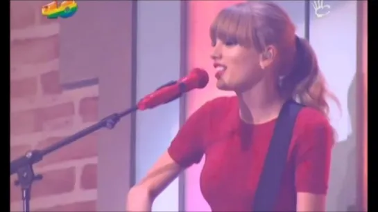 Taylor Swift - Love Story (Live on Premios 40 Principales 2012)