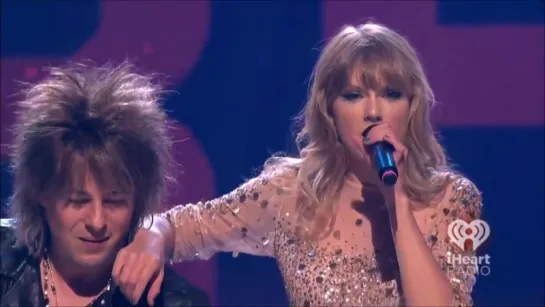 Taylor Swift - Love Story (Live at IHeart Radio Festival 2012)