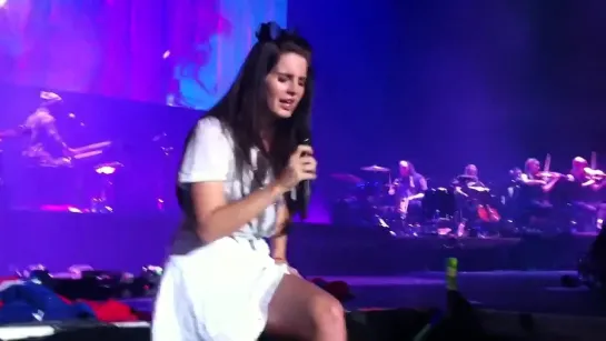 Lana Del Rey – Ride (Live @ «Indie Fun Festival»)