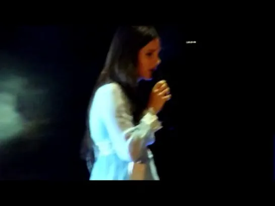 Lana Del Rey – Blue Jeans (Live @ «Rockwave Festival»)