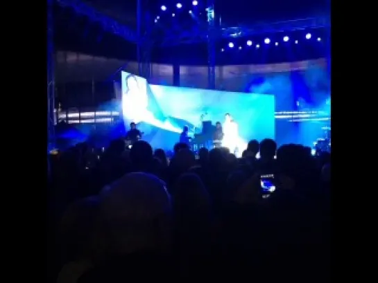 Lana Del Rey – Blue Jeans (Live @ «Messe»)