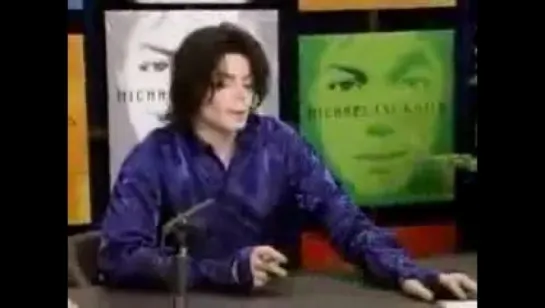 Michael Jackson - Invincible - Virgin Megastore Signing (30.10.2001)