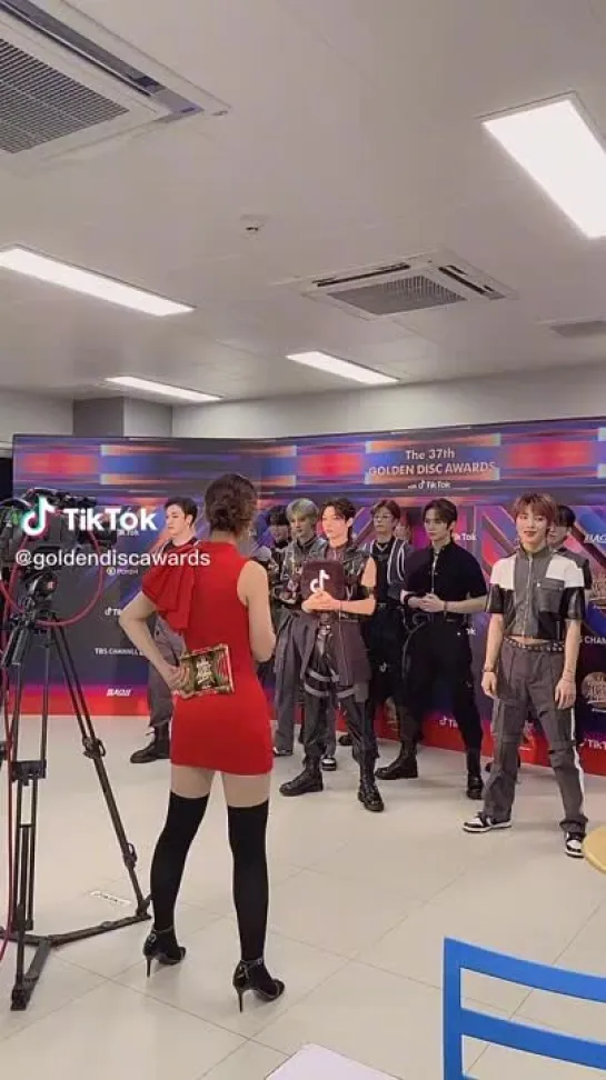 [230107] Stray Kids » TikTok (@.goldendiscawards) »