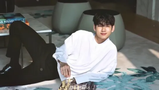 08. WANNA ONE - SUMMER PACKAGE (ONG SEUNG WU)