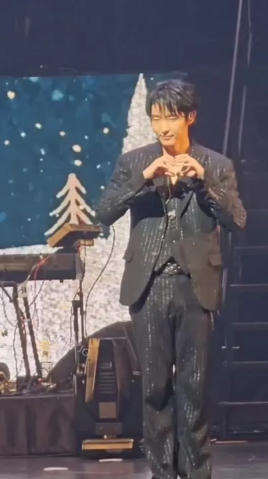 Photo time' So handsome Joongi's day in Yokohama_chanya_jg