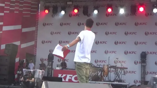 А сейчас у нас(#KFCBattleFEST,#ПаркСокольники,#БериСвое,22.7.18)