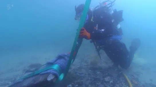 Digging Up Britain’s Past: Season 2, Episode 2 “ The Royal Navy's Greatest Ship” (Channel 5 2020 UK) (ENG/SUB ENG)