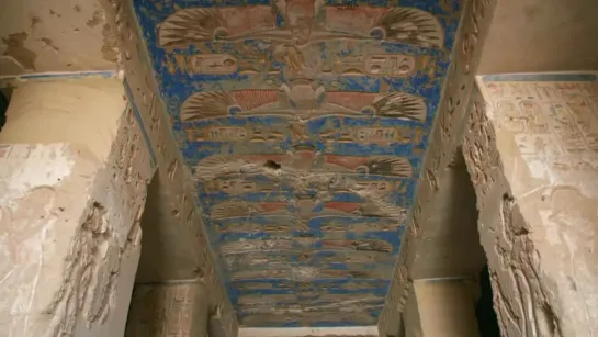 Secrets of Egypt's Valley of the Kings: S01E01 “Tutankhamun's Treasures” (Channel4 2019 UK)(ENG)