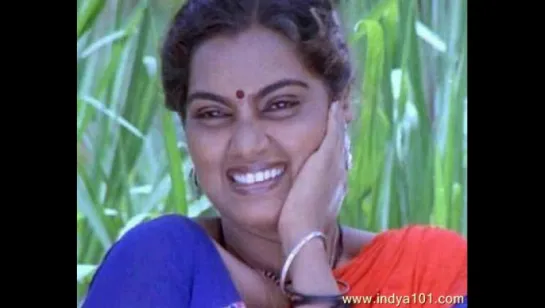 Silk Smitha Hit songs மின்னல் போல தோன்றி மறைந்து விட்ட சில்க்ஸ்மிதாவின் மறக்கமுடியாத பாடல்கள்