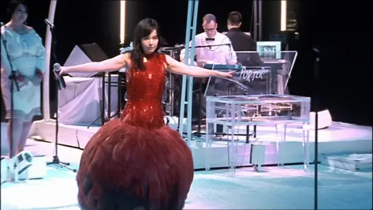 Björk - Possibly Maybe - live at Royal Opera House, 2001 (HD 720p) - Bjork