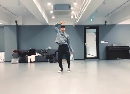 181226 Kai instagram