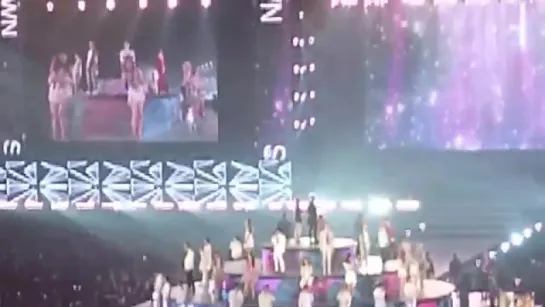 [FANCAM] 160716 OPENING - Dear My Family  (all sm artist) @ SMTOWN In Osaka Day 2