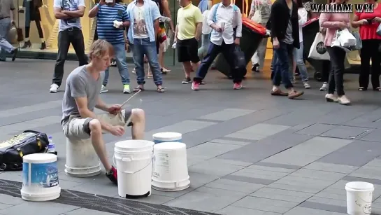 Best Street Drummer Ever [HD]