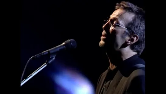 Eric Clapton - Wonderful Tonight (Official Live Video)