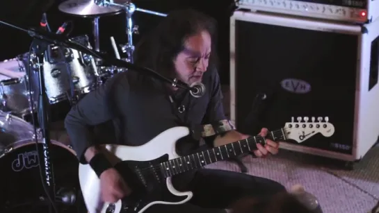 Jake E. Lee talks Bark At The Moon