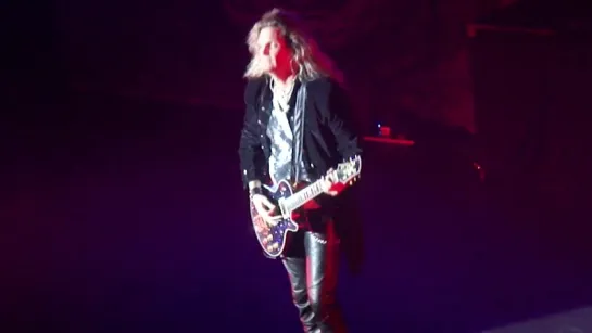 WHITESNAKE JOEL HOEKSTRA GUITAR SOLO THE SABAN THEATER 6-9-2015