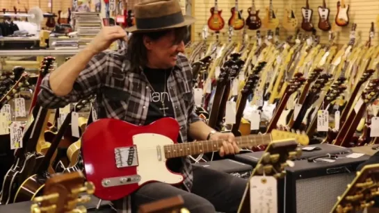 Richie Sambora and Orianthi shops at Normans Rare Guitars