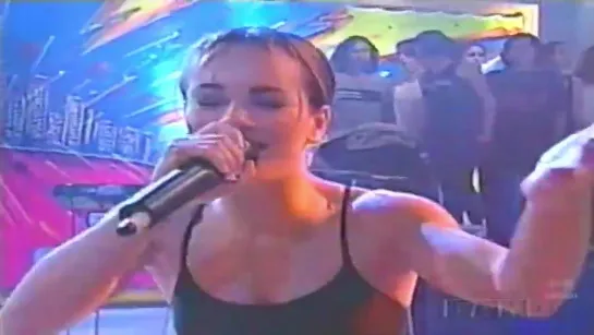 Alexia – Summer Is Crazy (Live, 1997)