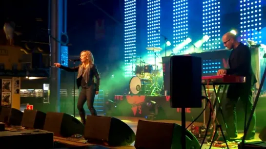 Alexia – Summer Is Crazy (Live, 2014)