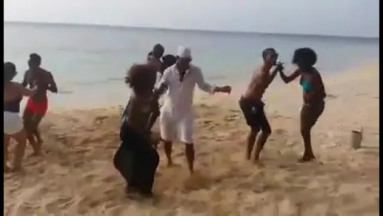 Bachata en la playa - Las Terrenas, Samana, RD