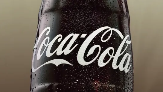 Сидхарт и Алиа в рекламе Coca-Cola 2015