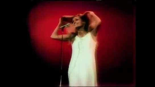 Dalida ♫ Il venait davoir dix huit ans ♫ Live Quebec, 1975